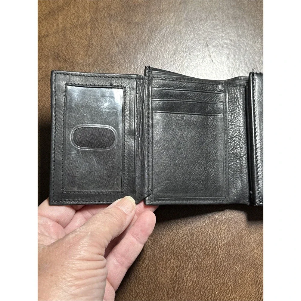 Paul & Taylor Men's Genuine Leather Trifold Wallet w/ Foldouts - Soft Supple EUC